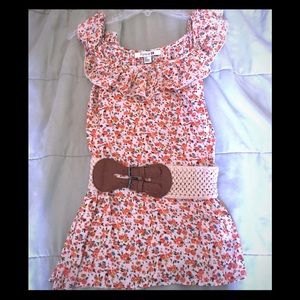 Floral sleeveless shirt